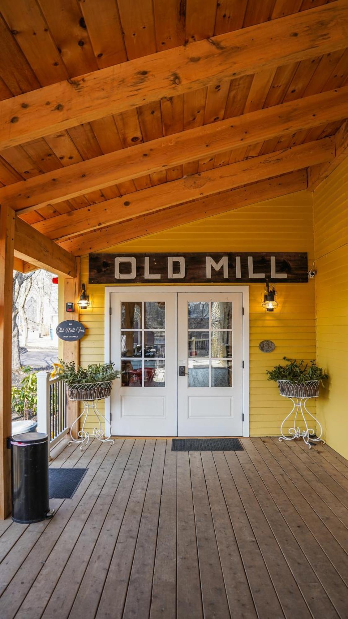 Old Mill Inn Hatfield Bagian luar foto